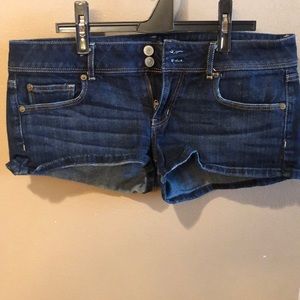 American eagle stretchy short shorts